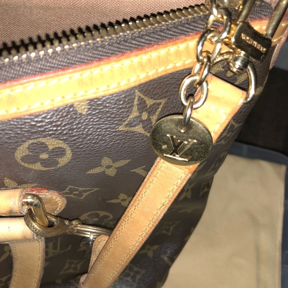 LOUIS VUITTON PALOMA USED